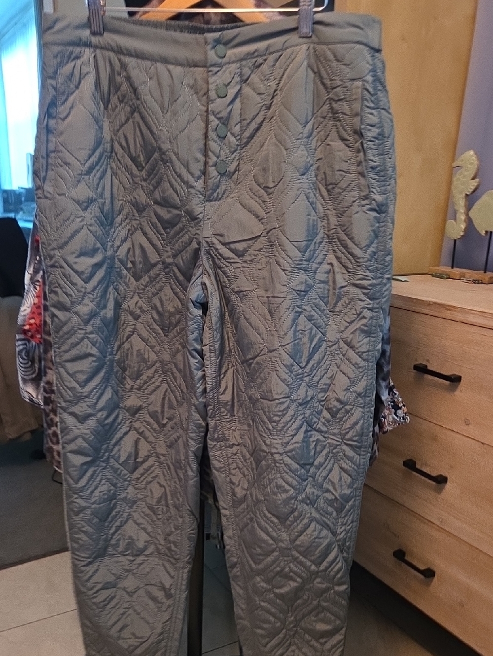 Fabletics Quilted High-Waist Pants - Slate Green